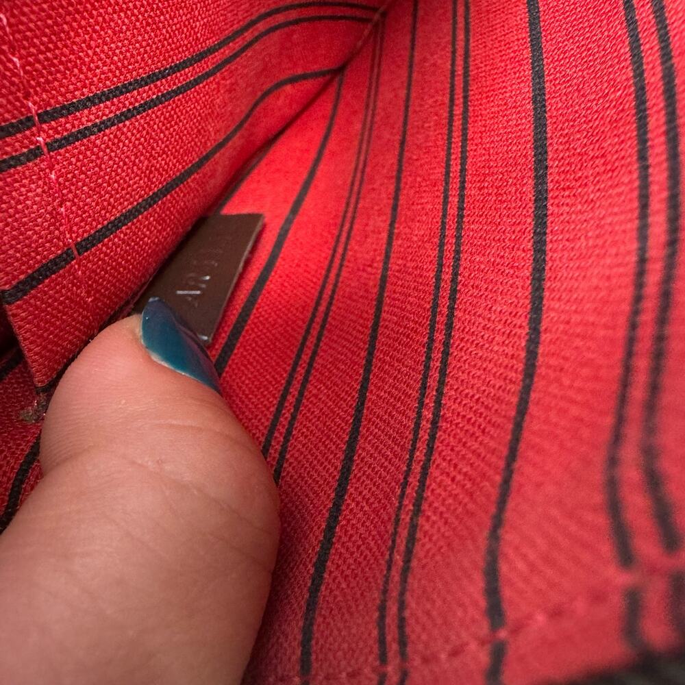 💎✨Wristlet ✨💎 Louis Vuitton Wristlet / Pouchette - Picture 9 of 10